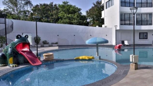 Om Sanctuary Resort By Pinks Hospitality Rupawati Exterior photo